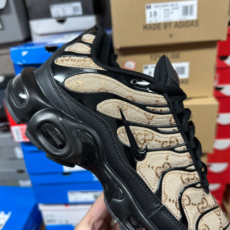 Air Max Plus TL