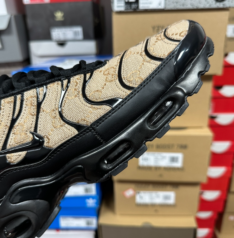 Air Max Plus TL