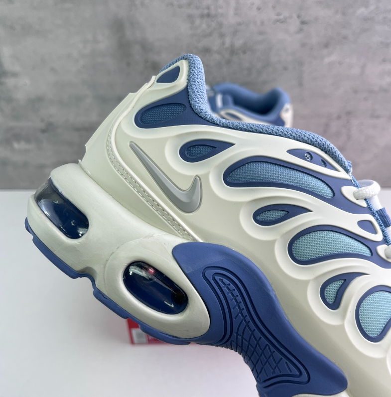 Air Max Plus Drift