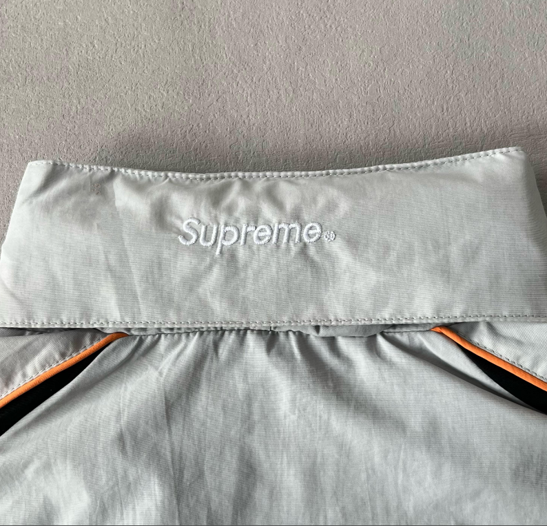 Jacket Supreme