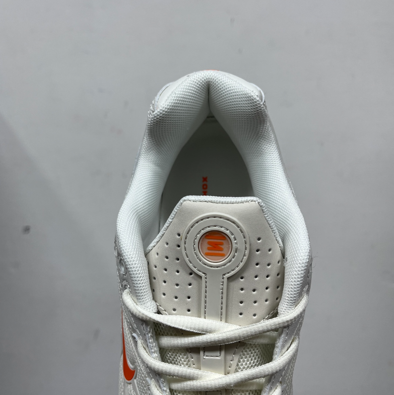 NK Shox Ride 2 Light Bone Turf