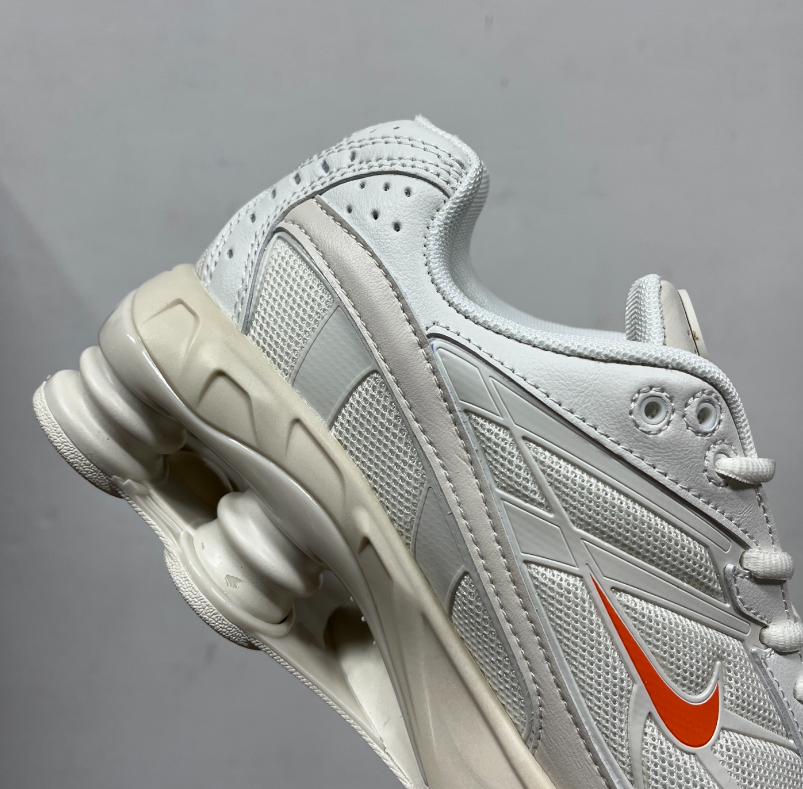 NK Shox Ride 2 Light Bone Turf