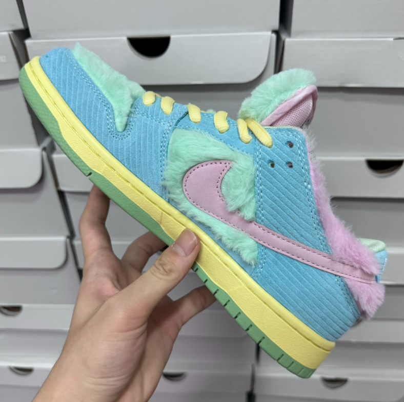 Verdy x Nike SB Dunk Low