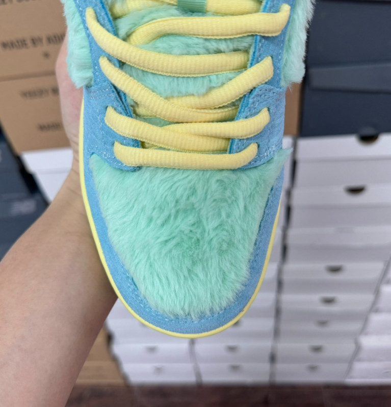 Verdy x Nike SB Dunk Low