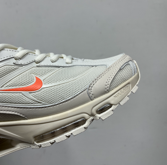 NK Shox Ride 2 Light Bone Turf