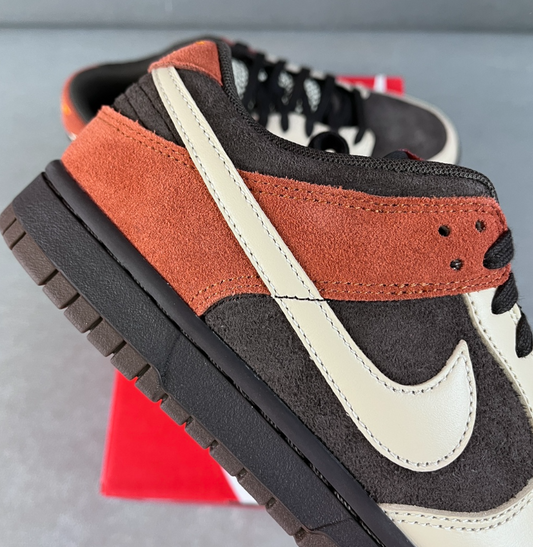 Nike Dunk Low Red
